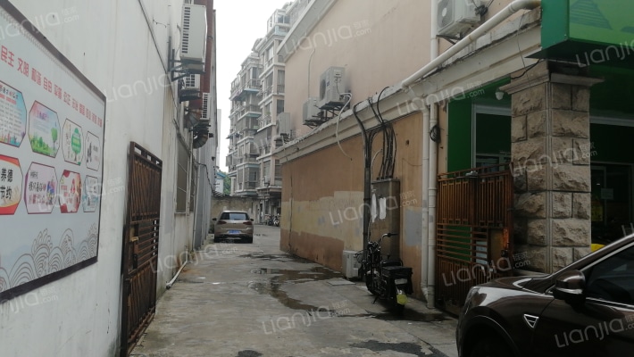 人杰景典苑外景图