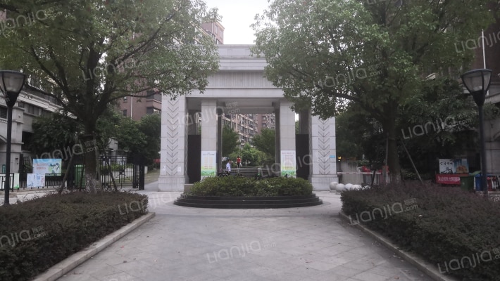 常熟老街余庆坊外景图