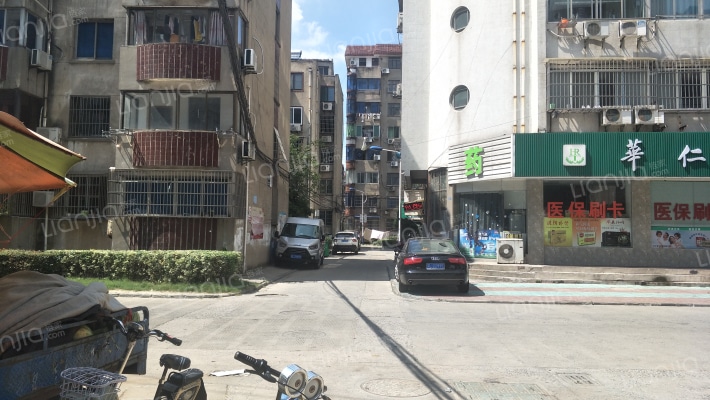 华南新村外景图