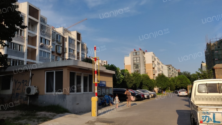 三鸿雅居外景图