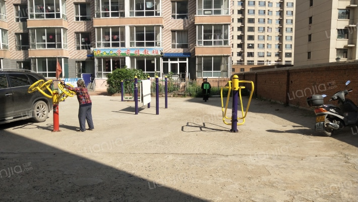 长居家园外景图