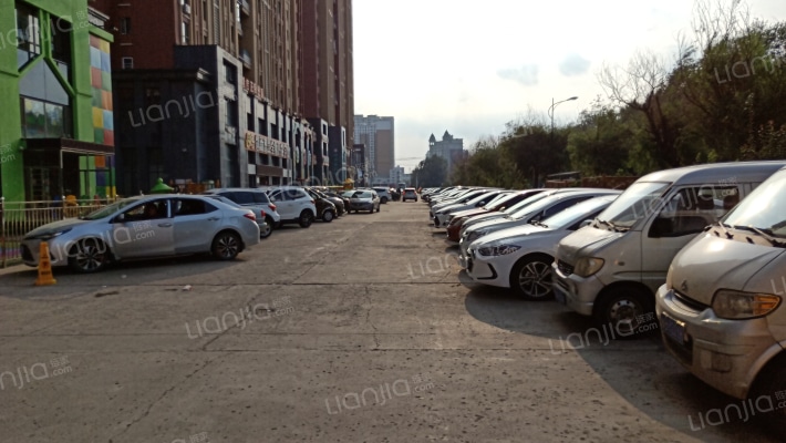 通潭富苑外景图