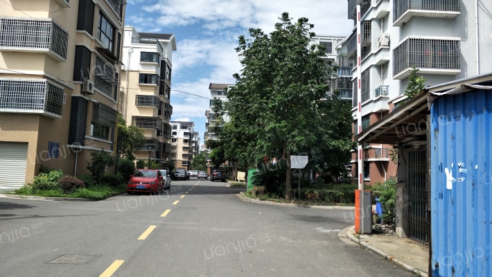 古路头公寓外景图