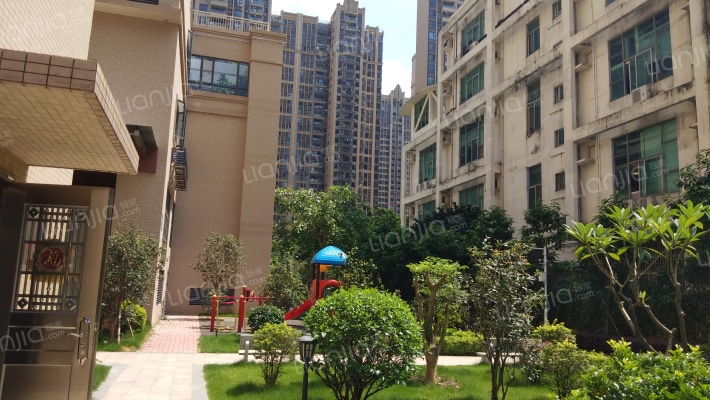 南裕欣府外景图