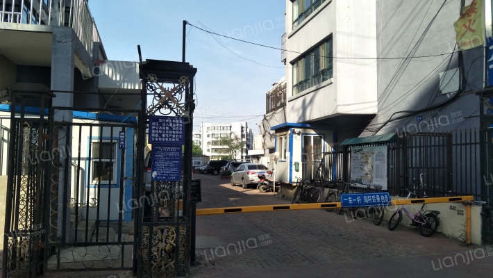 郡策上河东郡外景图