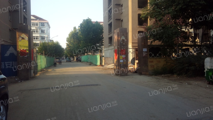 重型小区外景图