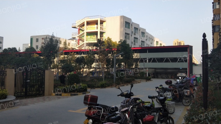 百合嘉苑外景图