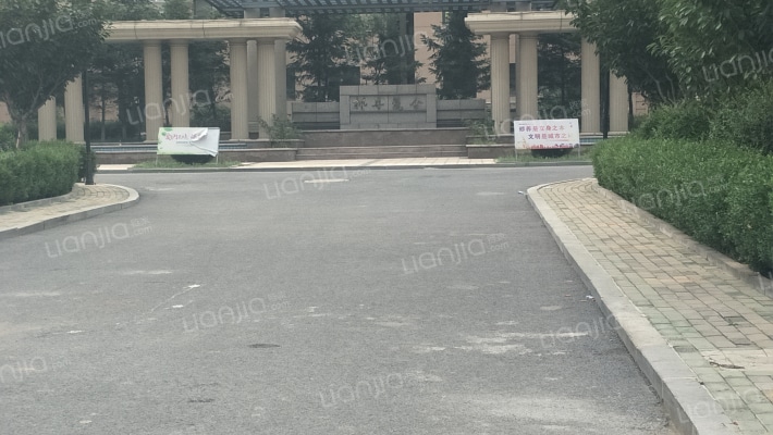 枫丹丽舍外景图