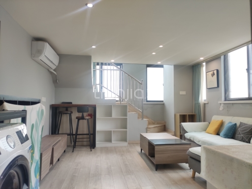 整租·伟鹏商务大厦 2室1厅 东北