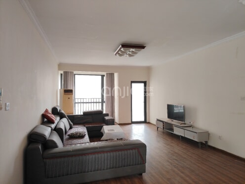 整租·水韵尚城 4室2厅 东南