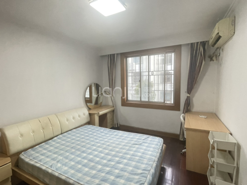 整租·劳动路550号 3室1厅 南