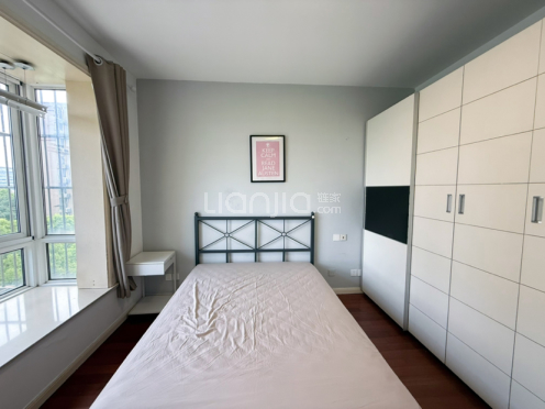 整租·金领国际(公寓) 3室1厅 南