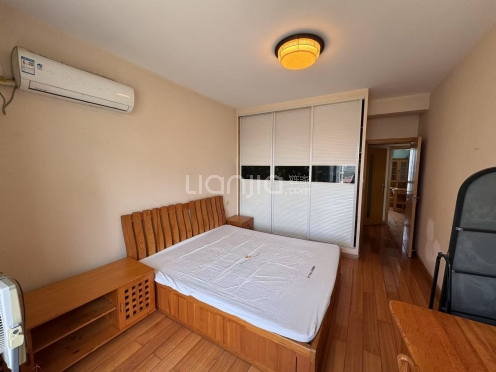 整租·东城世纪广场 3室2厅 南