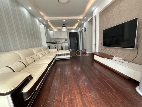 整租·九龙仓碧堤雅苑 3室2厅 南