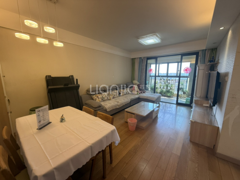 整租·新城石湖公馆 3室2厅 南