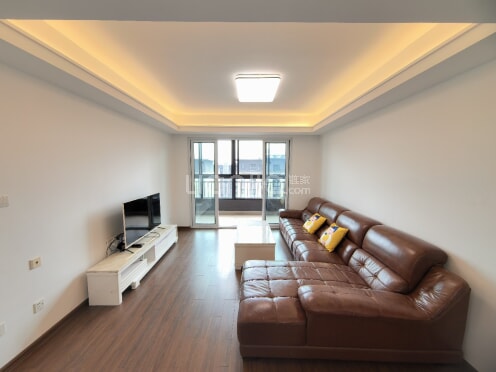 整租·金双湖花园 4室2厅 南