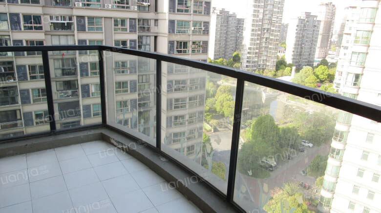 合租· 经纬观澜弘郡家园(三期)4居室 05卧