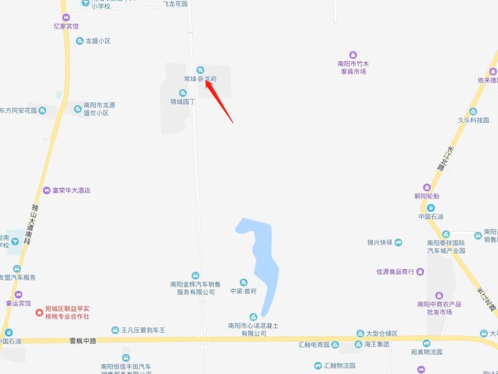 常绿卧龙府区位