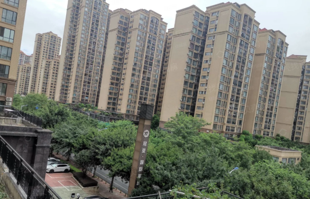 冠亚国际星城实景图