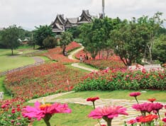 勐巴拉国际旅游度假区实景图