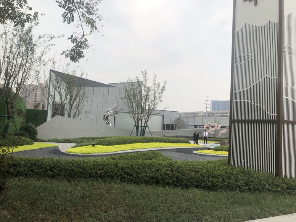 金地都会风華项目现场