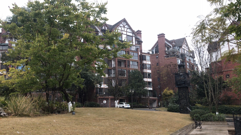 伊顿小镇,城投望江阁