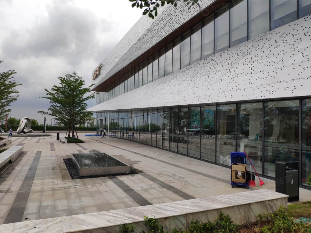 绿地广清国际中心相册