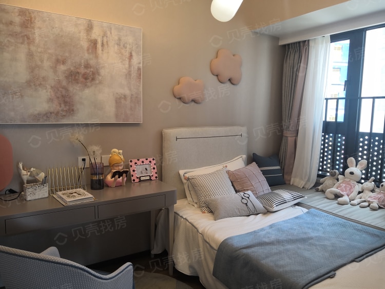 京基御景半山4室2厅3卫户型图