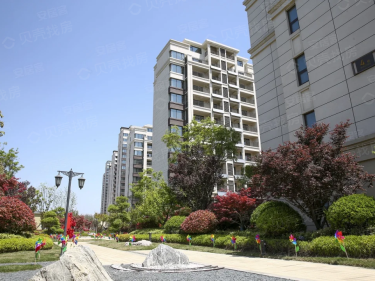 依林小镇实景图相册