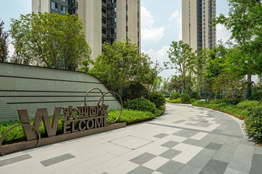 华侨城欢乐天际广场区T3写字楼实景图
