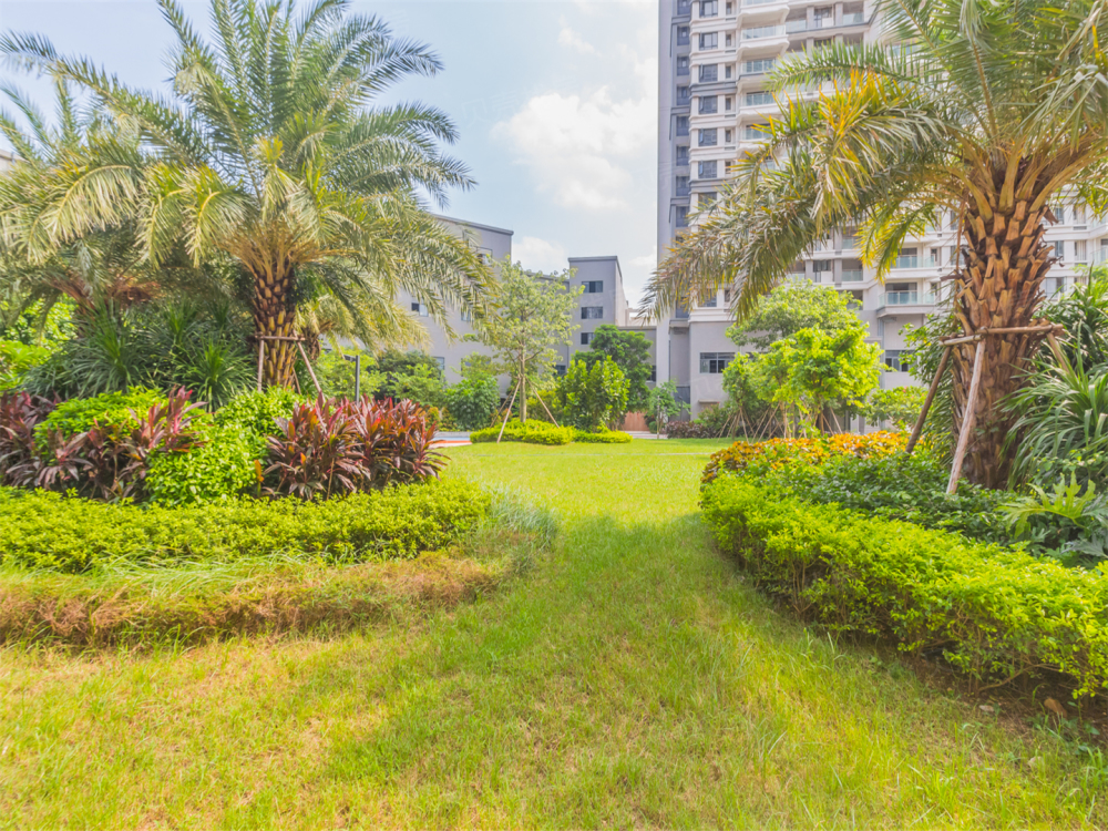 迪茵湖小镇悦蓉花园相册