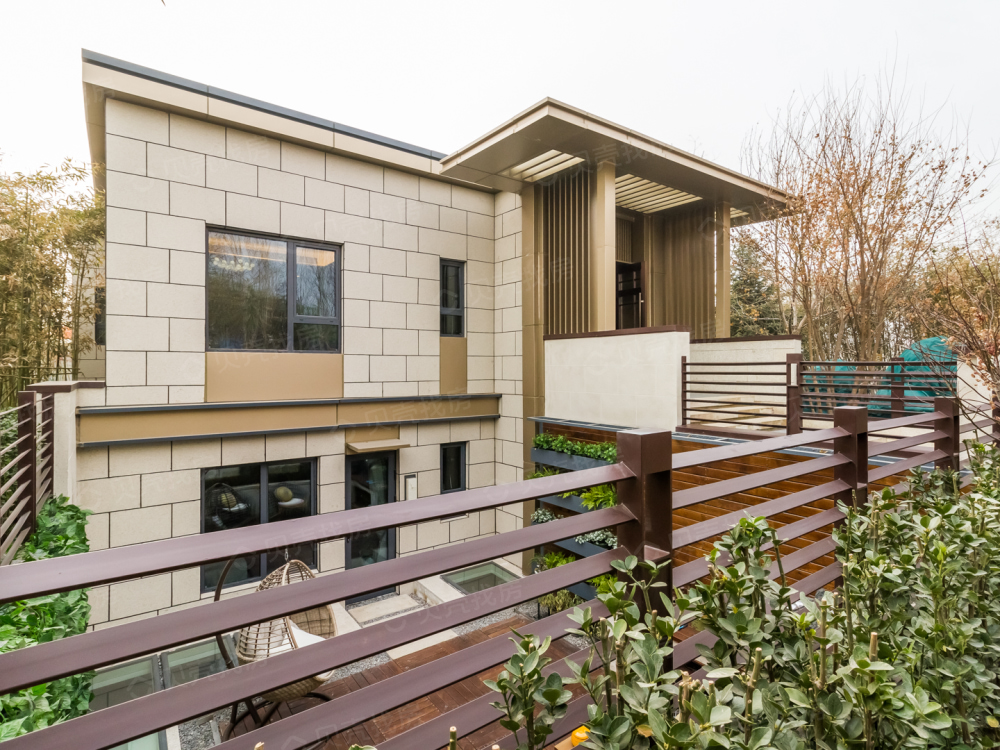 万科翡翠山晓西麓相册