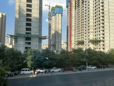 建业·中弘城实景图