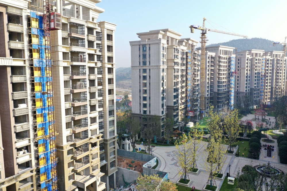 恒大半山悦府相册