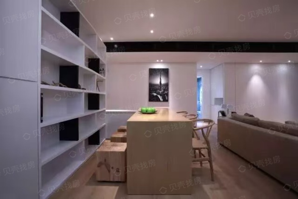世界里样板间