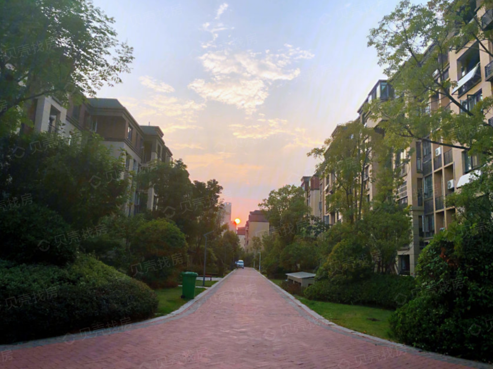 恒达盘龙湾梅苑相册