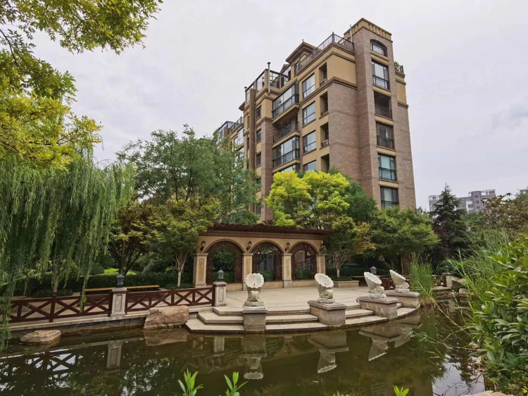 海悦城实景图相册