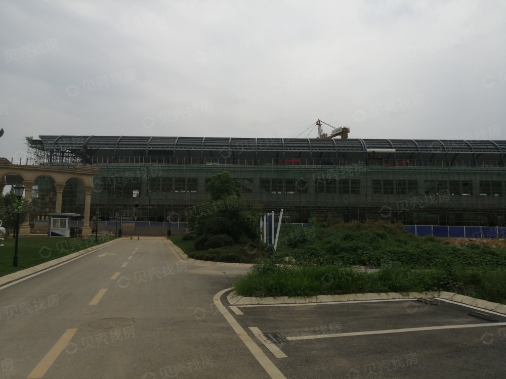 玉金山墅小区配套