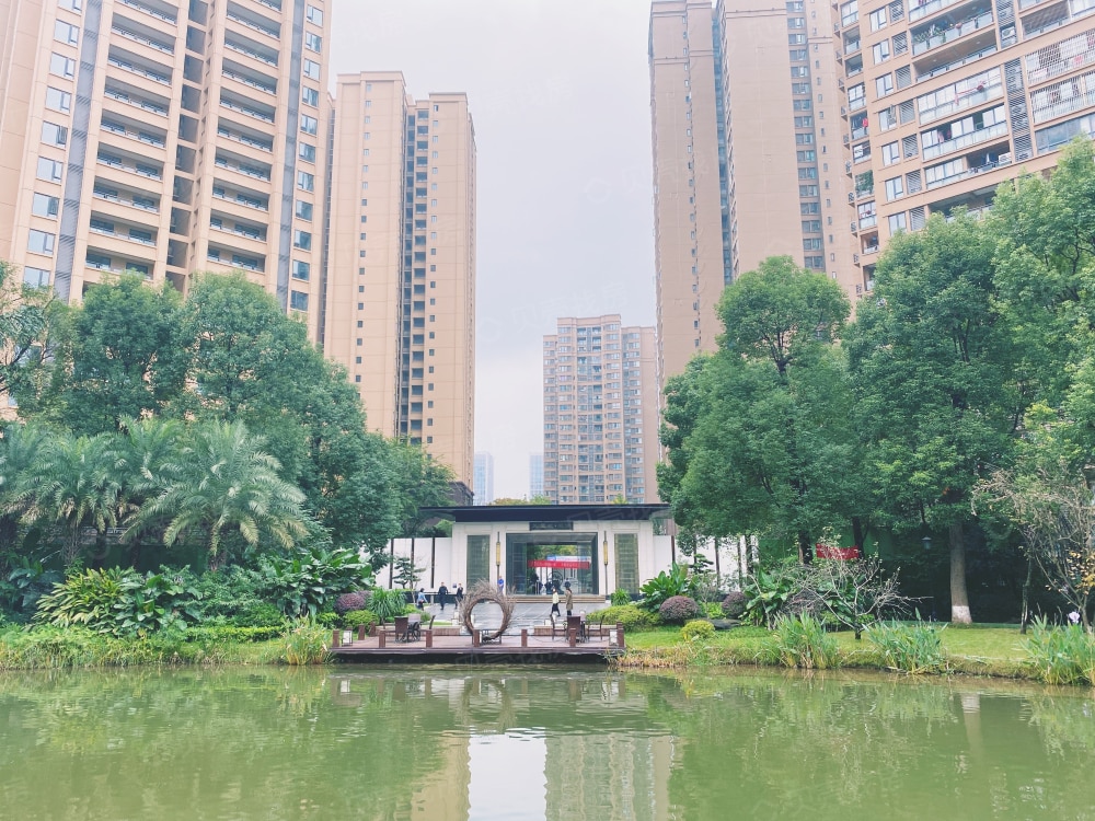 曲江新鸥鹏凤凰城图片