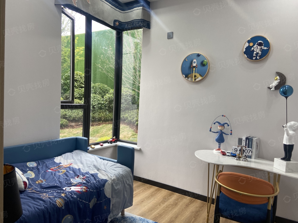 天骄学城样板间