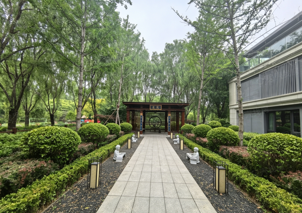 蓝城烟雨江南实景图