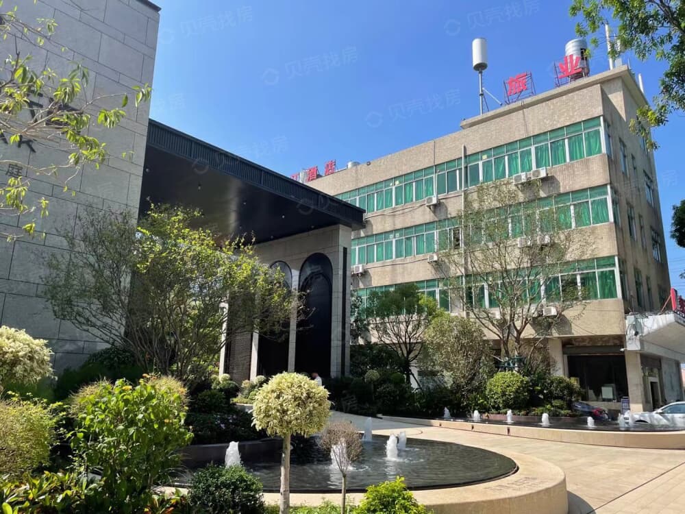 龙湖金地天峯实景图