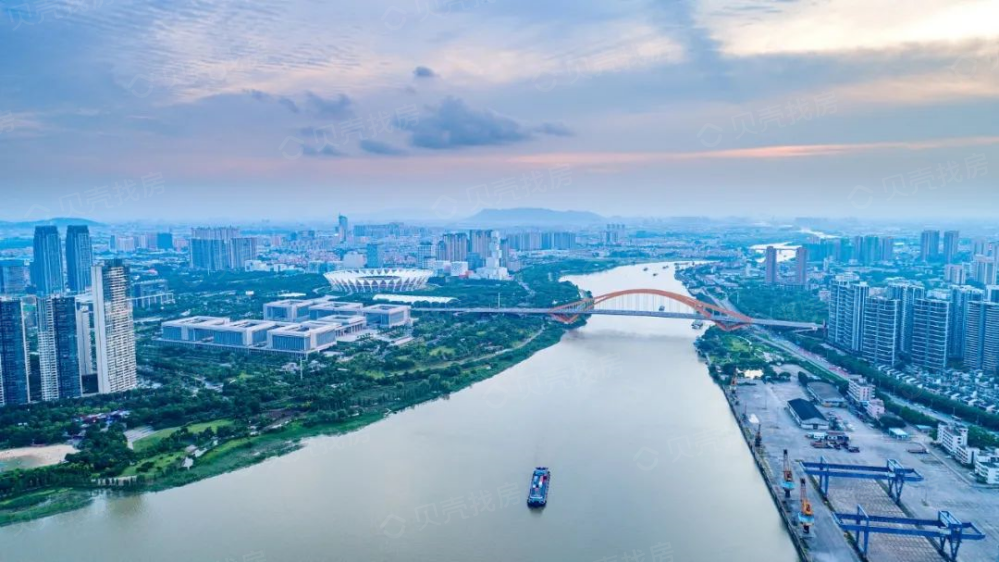 世茂国风滨江相册