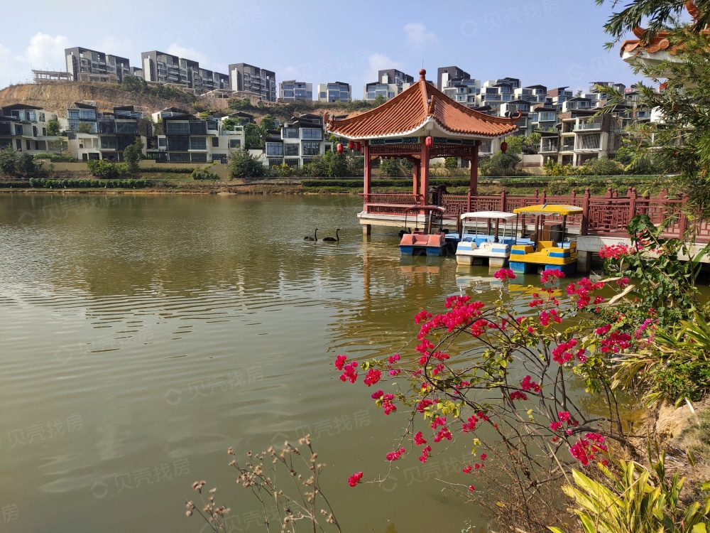 世茂·御泉十里相册