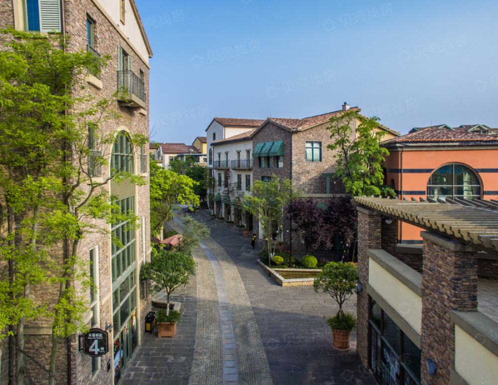 麓山国际社区悦庭相册