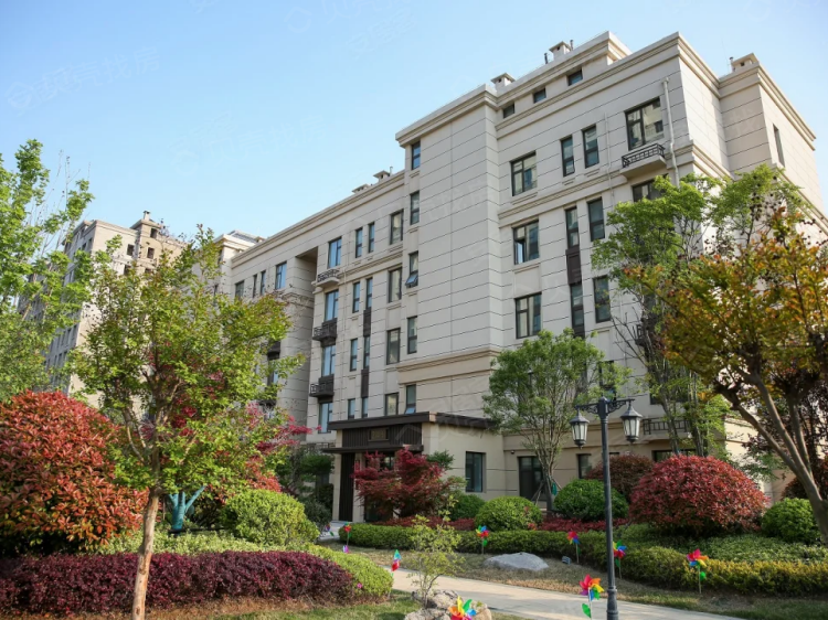 依林小镇实景图相册