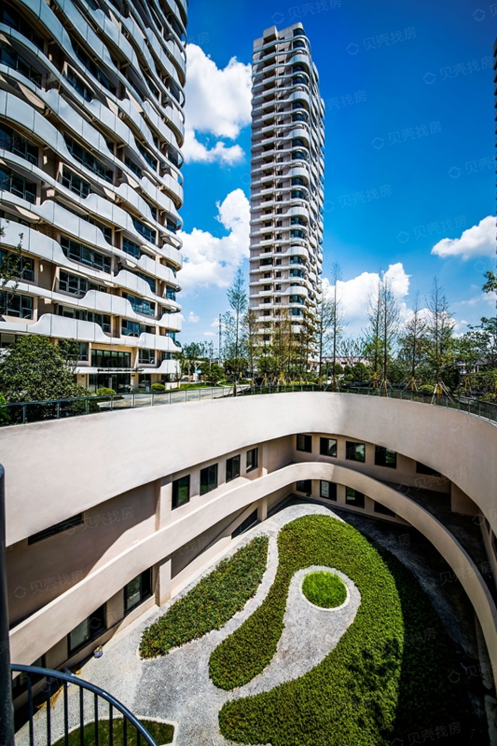 蓝光睿创新筑(蓝光黑钻公馆)相册