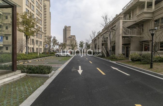 您好,链家新房马晓儒很高兴为您介绍日月光_日月光伯爵湾评论详情