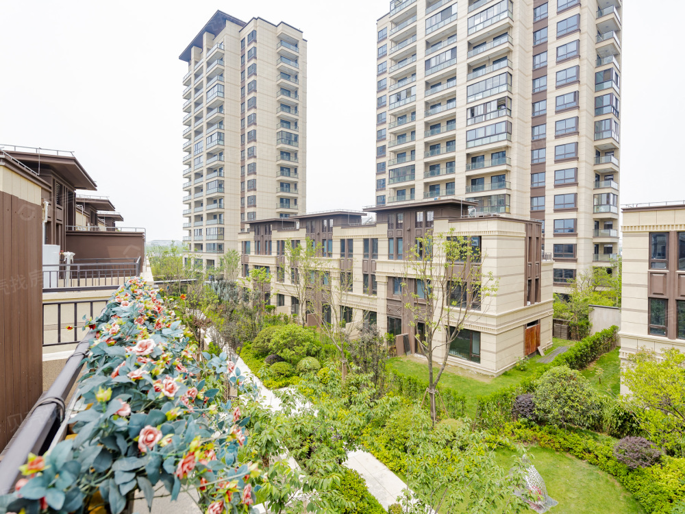 您好,我是链家新房刘真真,很高兴为您介绍_路劲佘山院子评论详情-上海