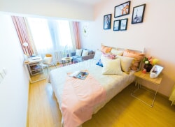 独栋·冠寓 大连奥林匹克广场店 集团直租无中介，可月付，可养猫，近恒隆、967、大医附一，地铁站，一室整租，24小时安保 开间_龙湖冠寓租房